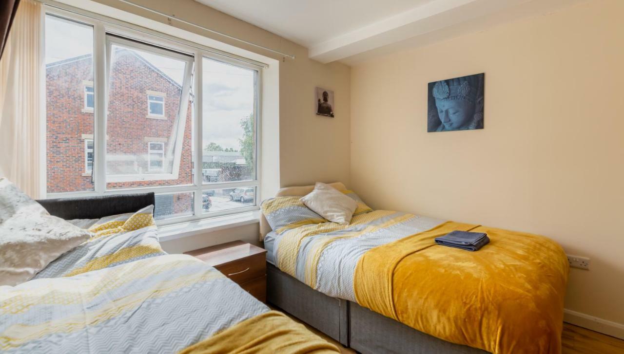Newcastle City Studio Apartments Exteriör bild